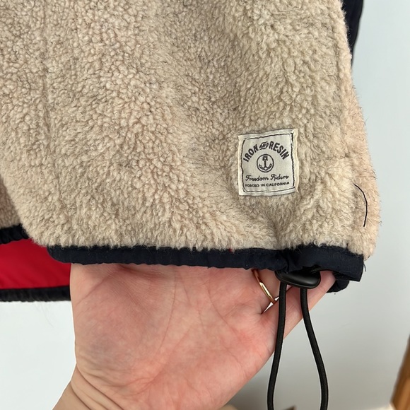 Men’s NWOT Iron and Resin Sherpa Jacket Medium - Picture 2 of 5